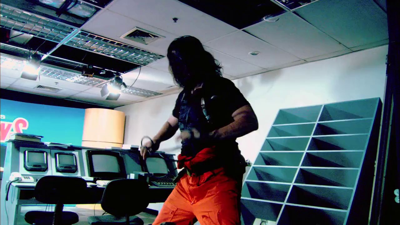 The Hunt for Eagle One - Crash Point (2006) WEBRip Hindi + Ta En 720p x264 AVC AAC 2.0 ESub.mkv.0004